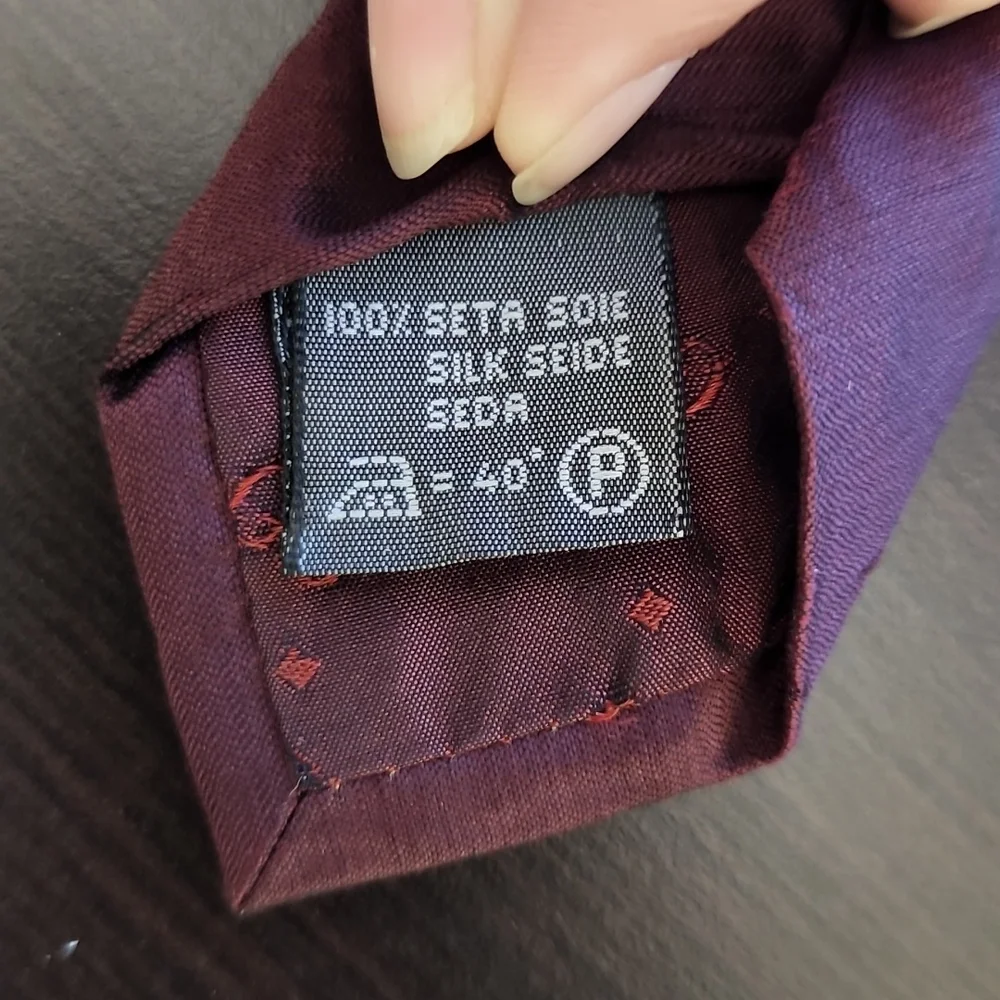 GUCCI TIE Maroon and Silk